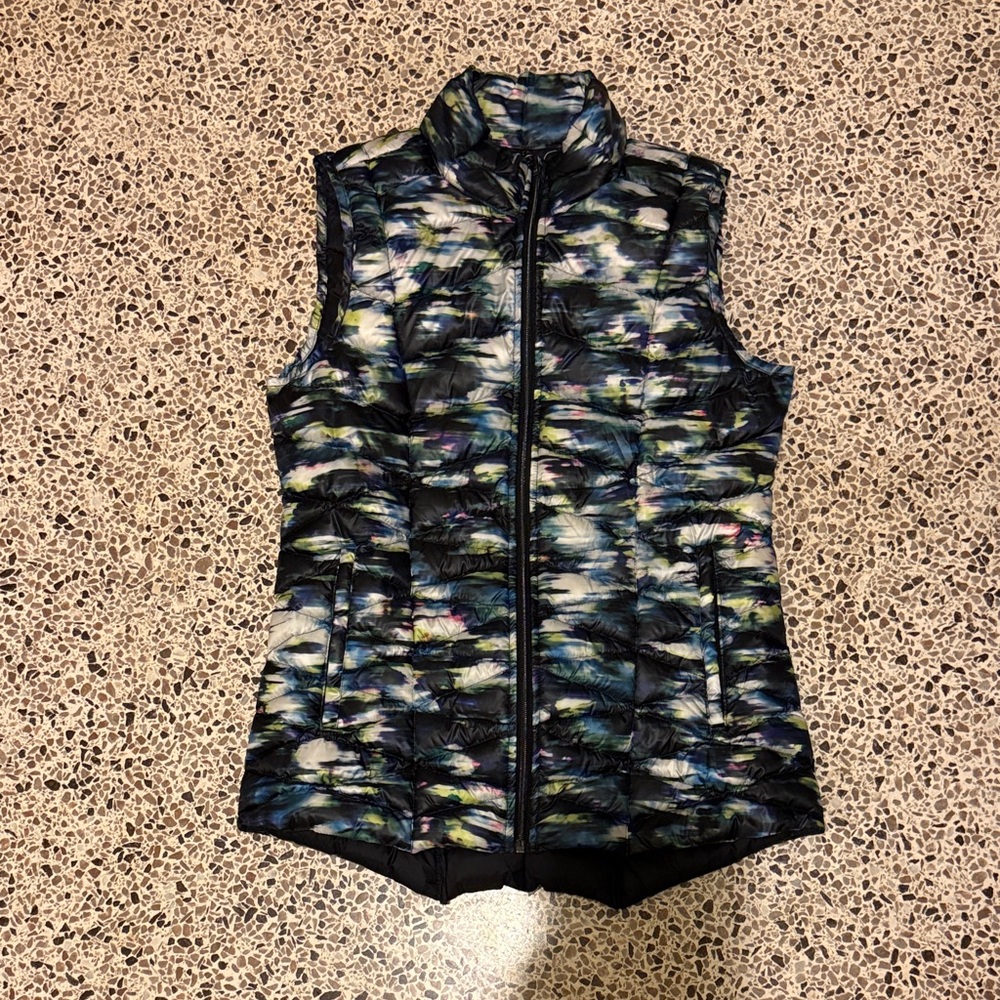 Quilted Puffer Vest in Black Colorful Print